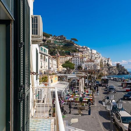 Apartmán Lu Penniell Amalfi Exteriér fotografie